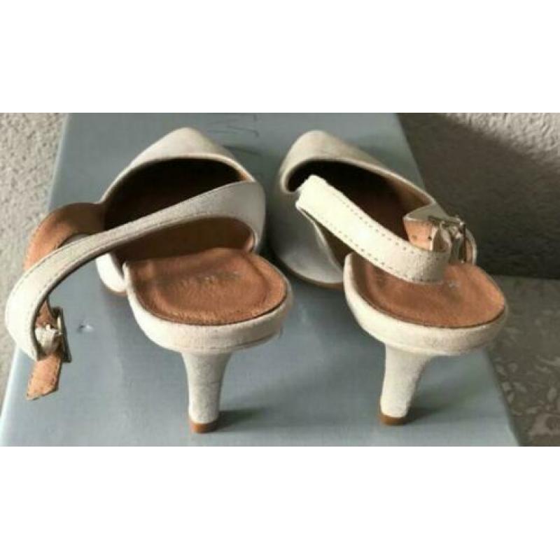 Manfield witte dames pump open maat 37