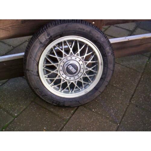 BBS velgen 4 stuks met naafdoppen en banden 175/65 R14