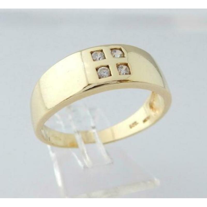 Grote 14 karaat Gouden Ring met 4 Witte Saffieren M19.75