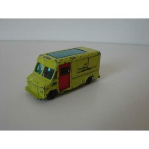 Husky Commer Walk-Thru Van, promo model van Combo Post
