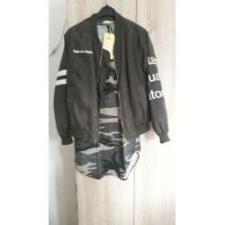 Nieuwe bomber jas en camouflage truitje mt m/s