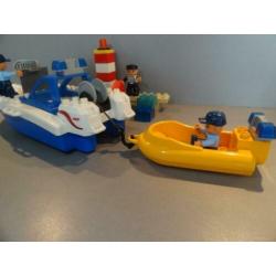 Duplo 4861 politieboot met boef