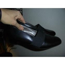 p78) prachtige pumps lage hak maat 5,5= 38,5 di alessandria