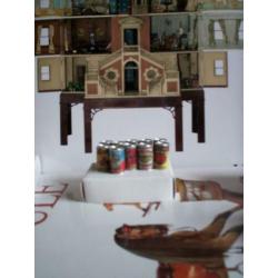 Miniatuur blikjes met vintage etiket poppenhuis winkel