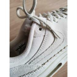 Nike Air Max 1 WMNS Premium Sherpa Pack Birch-Ivory maat 42