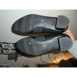 p78) prachtige pumps lage hak maat 5,5= 38,5 di alessandria