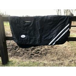 Uitrijdeken, fleece gevoerd met reflectie, maat L ZGAN!!