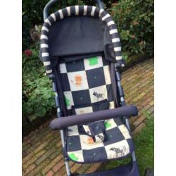 BUGGY(HAUCK) met VOETENSTEUN en ruime BOODSCHAPPENMAND