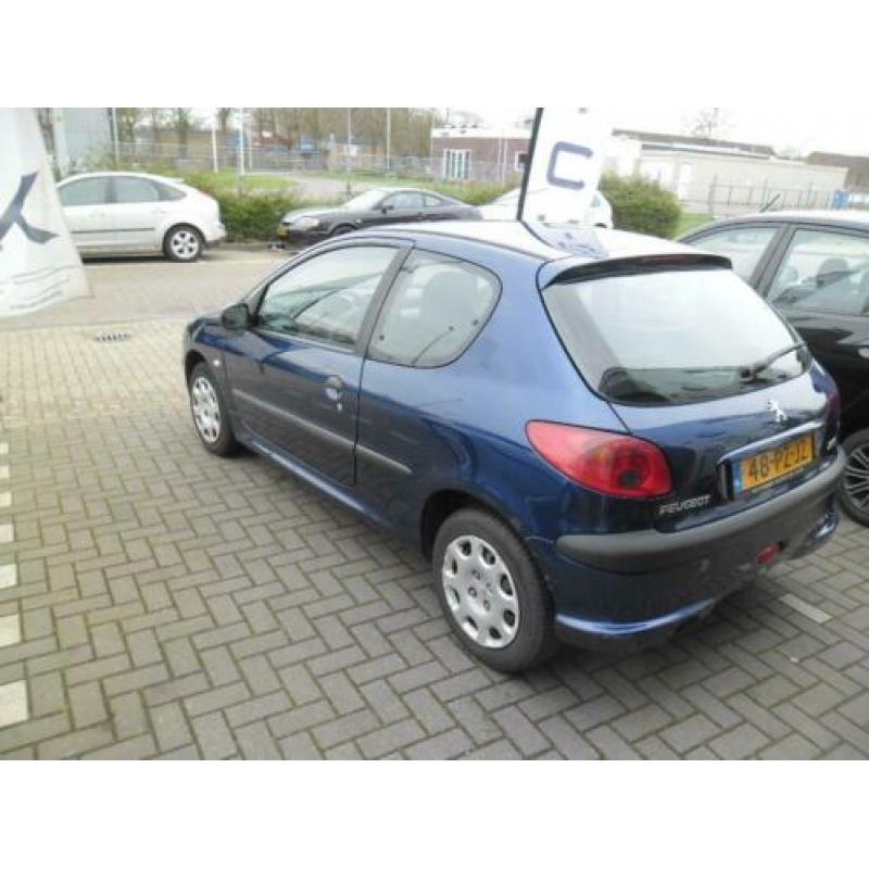 Peugeot 206 1.4 X-line 3D 2005 Blauw
