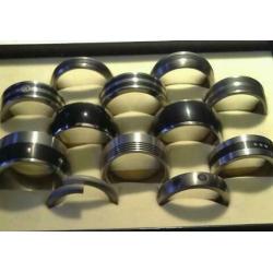 EdelStalen +titanium ringen maten 17 t/m 24. Xen en Dau