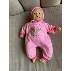Prachtige baby pop /CHOU -CHOU