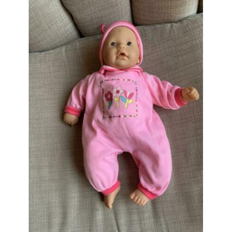 Prachtige baby pop /CHOU -CHOU