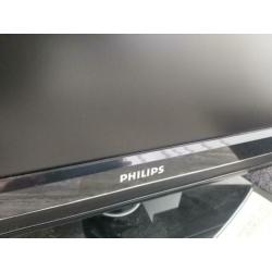 Philips Tv. Hdmi.Lcd 81Cm met Afstandsbediening.(Chromecast)
