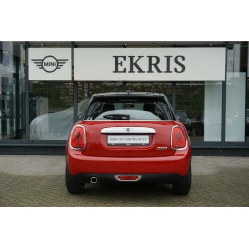 MINI 5-deurs Cooper Business (bj 2016)