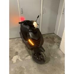 Zip 2000 4T. 2014