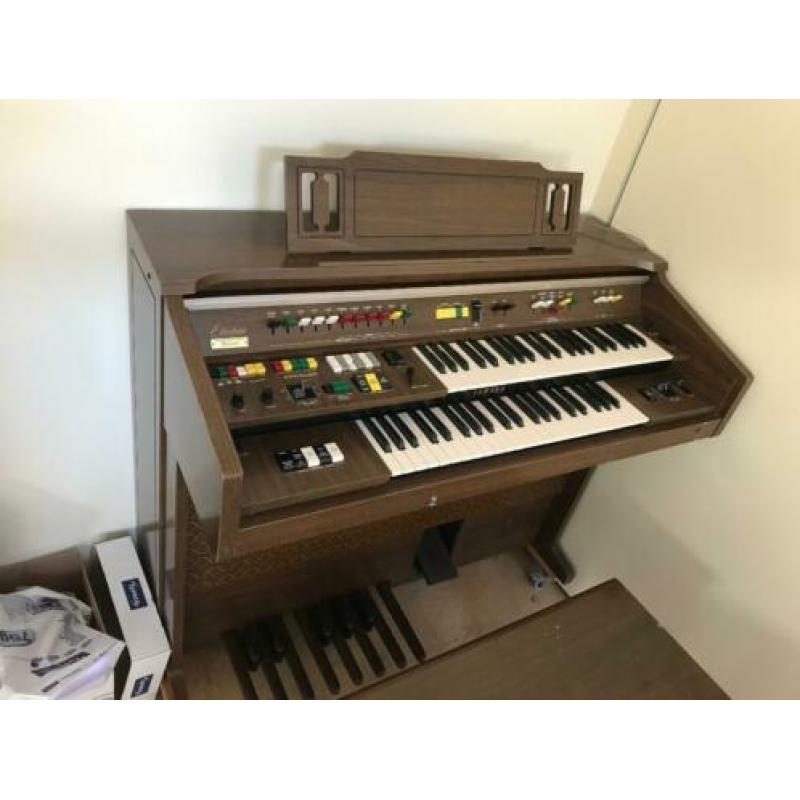 Orgel Electone in zeer goede staat!