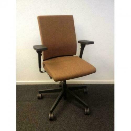 Wilkhahn Neos bureaustoelen. Bruine viltstof. Nog zeer mooi!