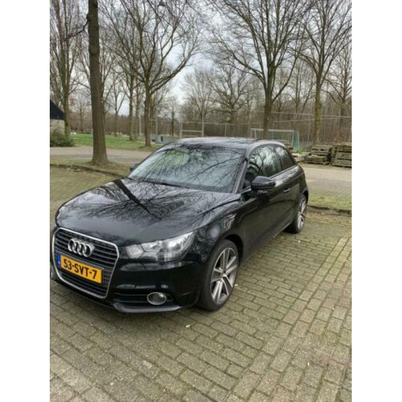 Audi A1 1.2 Tfsi 2012 Zwart