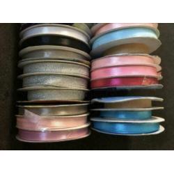 Satijnlint op rol roze zwart wit zilver glitter lintjes