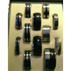 EdelStalen +titanium ringen maten 17 t/m 24. Xen en Dau