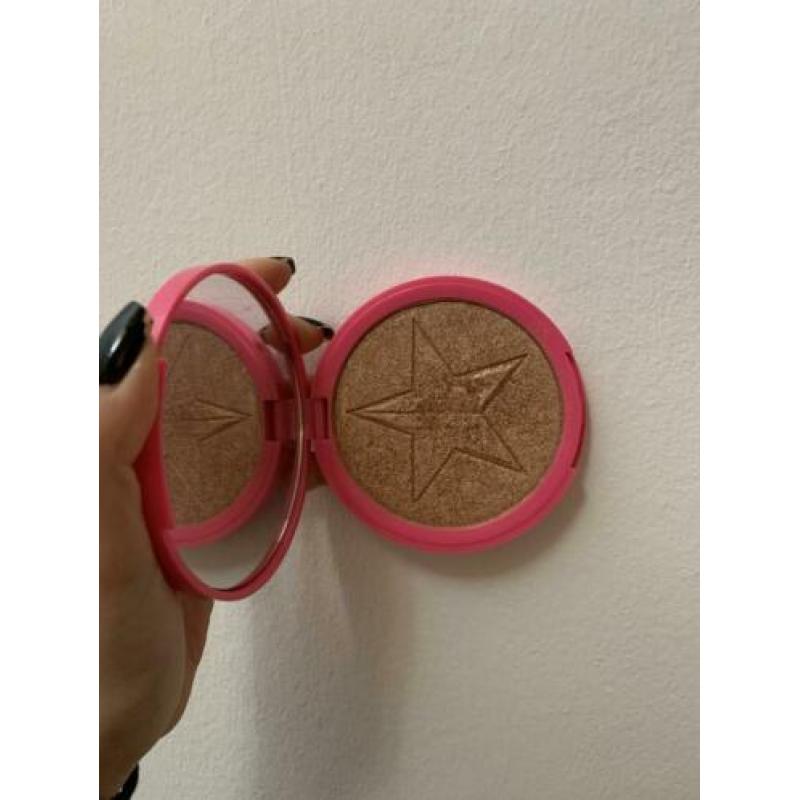 Jeffree Star Skin Frost King Tut