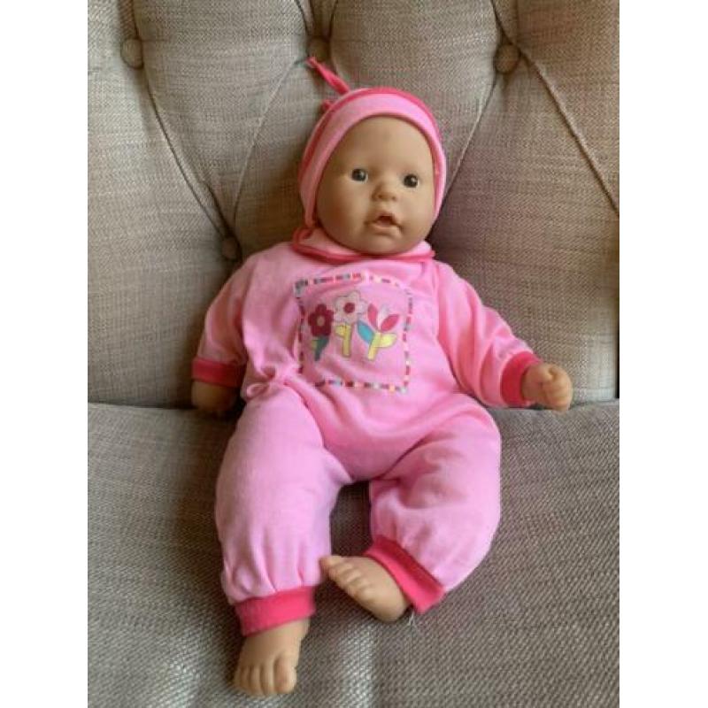 Prachtige baby pop /CHOU -CHOU
