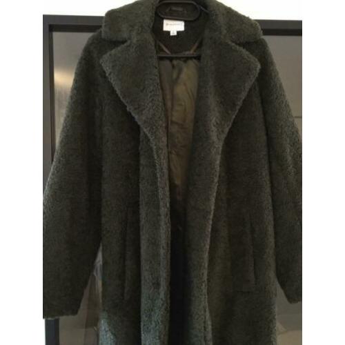 Mooie nieuwe mosgroene mantel / coat / winterjas /teddy jas