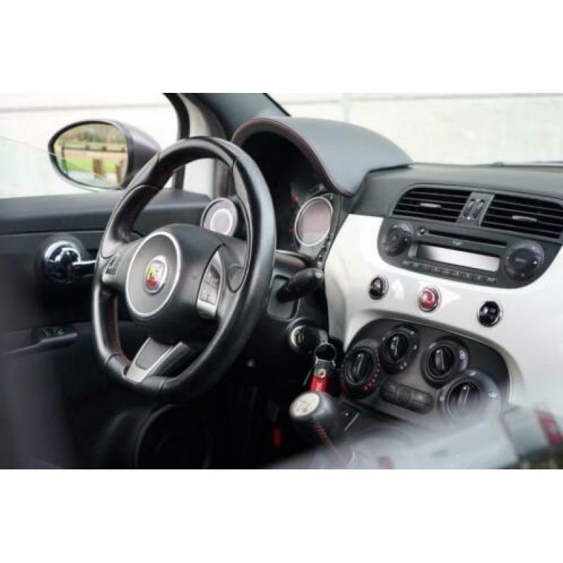 Fiat 500 1.4-16V Abarth 595 Competizione