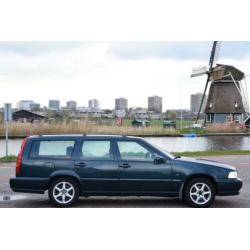 Volvo V70 2.5 Sports-Line Sterk en betrouwbaar