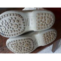Crocs laarzen M9/40 kunstof met bond kleur beige
