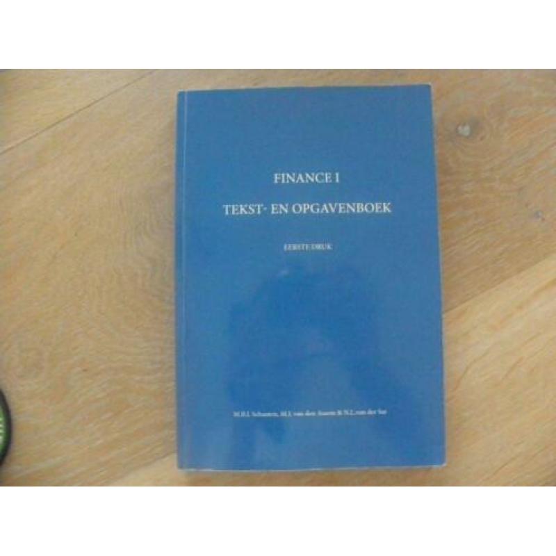 9789073282483, Finance !, Tekst-en opgavenboek, 1e druk 2015