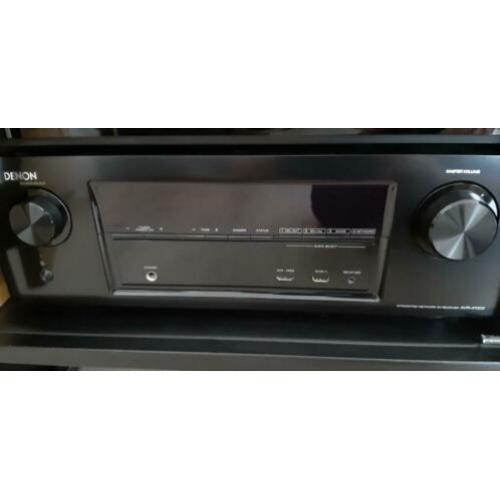 Denon receiver inclusief 5.1 JBL set en Yamaha subwoofer.