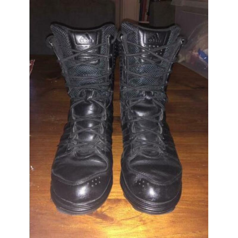 Adidas GSG-9.7 BERGSCHOENEN