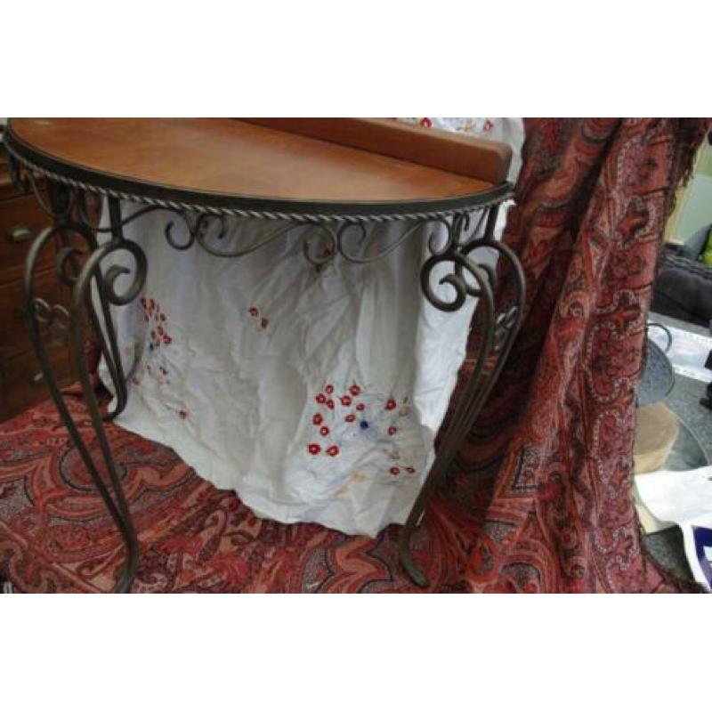 Smeedijzeren Sidetables