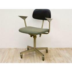 Industriele bureaustoel Ahrend de Cirkel 80504