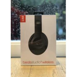 Beats Studio 3 Helemaal Nieuwe nog steeds in de plastic