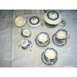 gebruikt theeservies