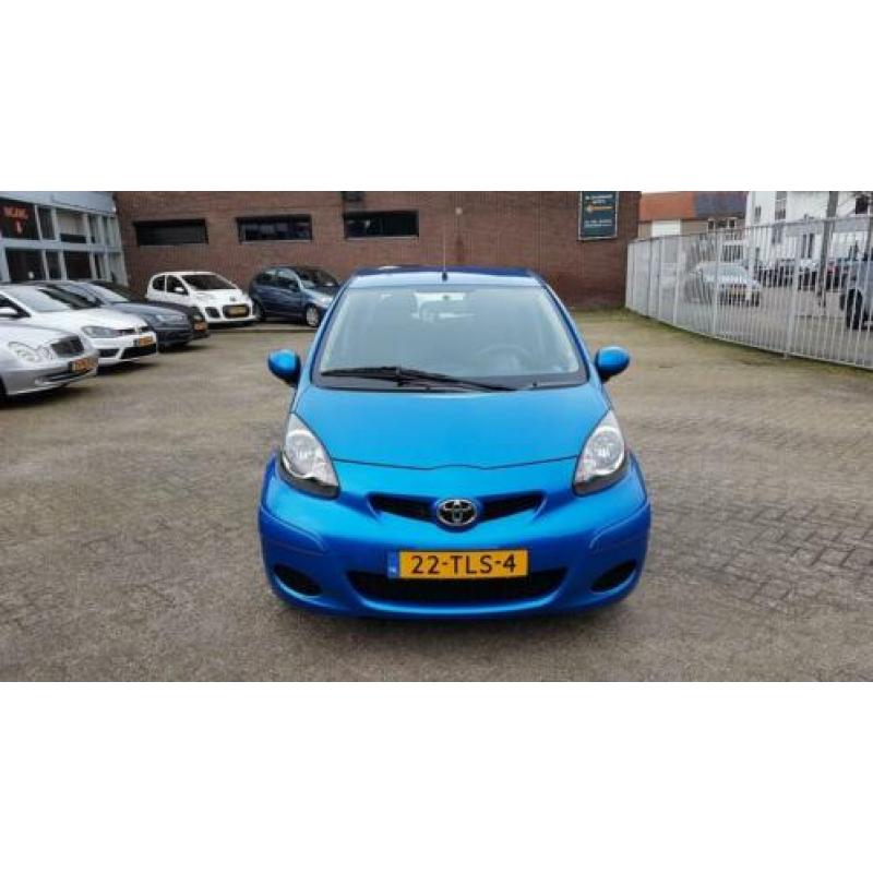Toyota Aygo 1.0-12V Comfort Navigator - 1e eigenaar Dealer o