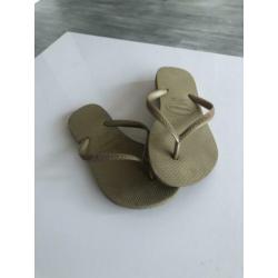 Havainas slippers goud maat 33/34