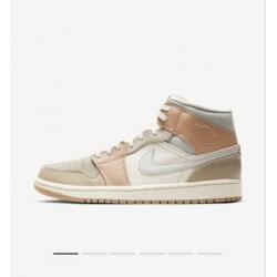 Jordan 1 Mid Milan EU 44 / US 10
