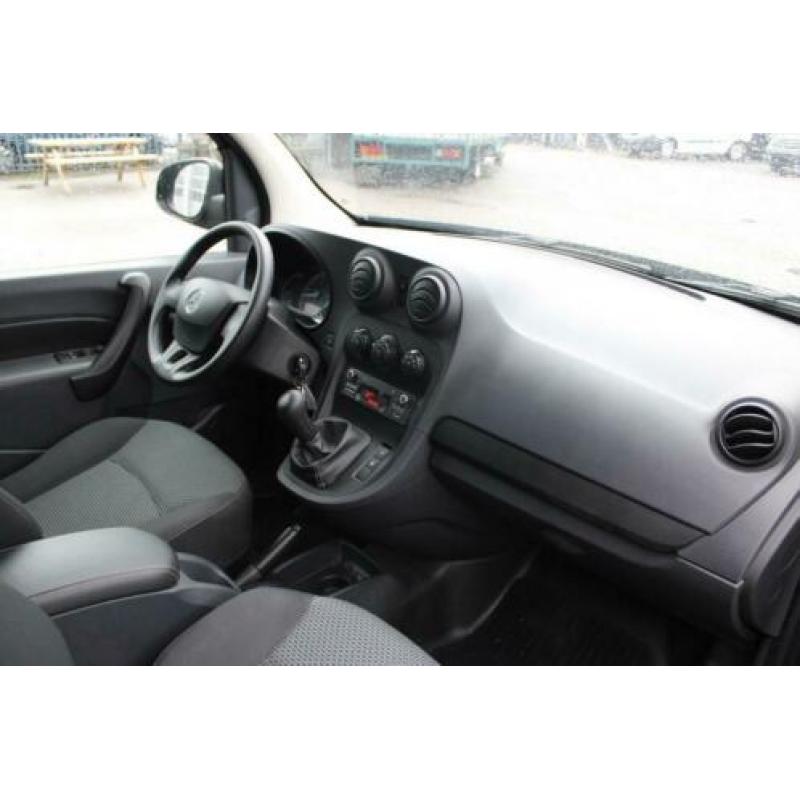 Citan 109 CDI Airco Parkeersensoren LM Velgen