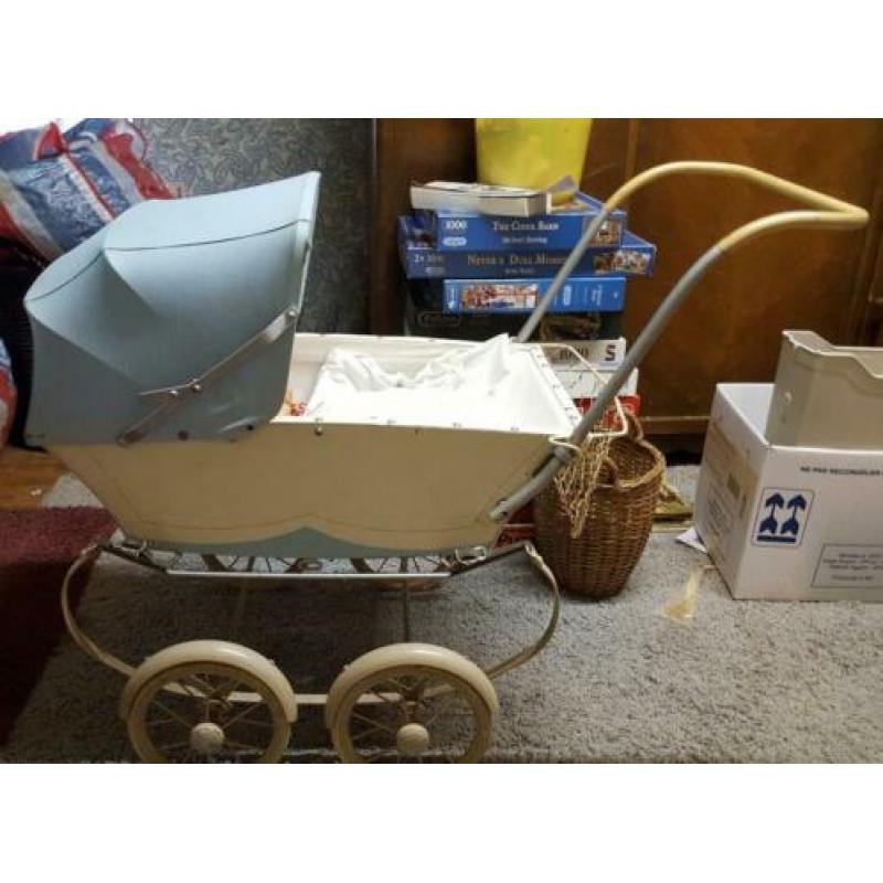 Poppenwagen