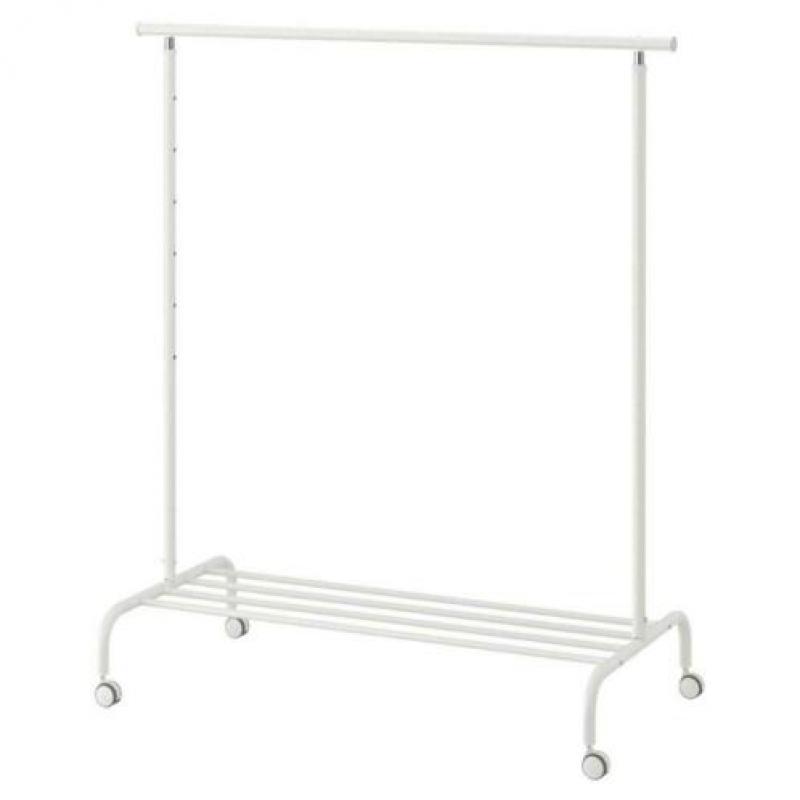 Kledingrek Ikea wit rigga