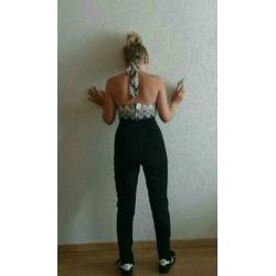 jumpsuit broek zwart wit neckholder open rug sexy mt S