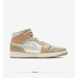Jordan 1 Mid Milan EU 44 / US 10