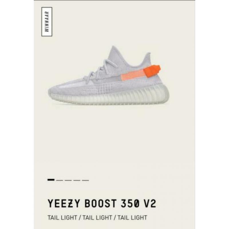 Yeezy Boost 350 V2 Tail Light - maat 42