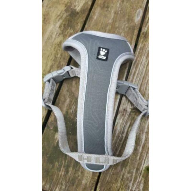 Hurtta Adventure Harness, in nette staat.