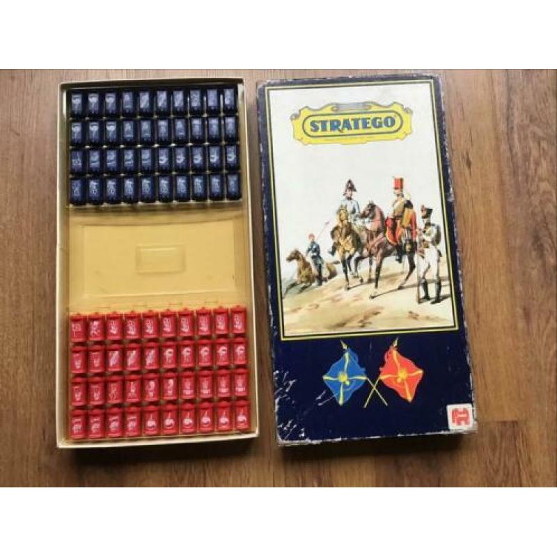 Stratego nr 495 Jumbo met RONDE speelstukken compleet