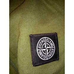 Stone Island - vest - groen - l valt als een m