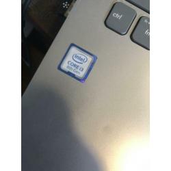Asus Laptop 15.6 inc